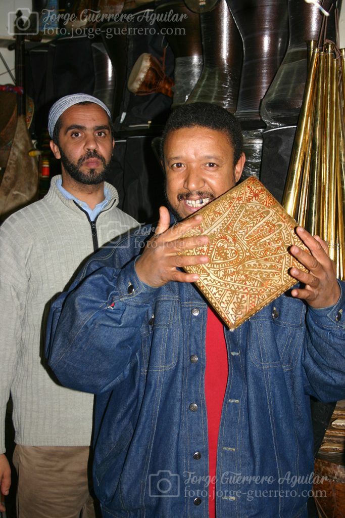 Vendedores en el Zoco de Marrakech.